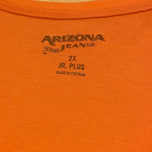 CROP TOP - Picture 3 of 4